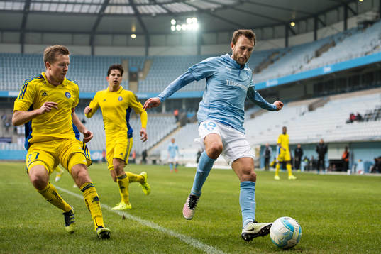 Helsingfors Sebastian Sorsa och Malmö FFs Magnus Wolff