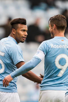 Malmö FFs Felipe Carvalho och Markus Rosenberg jublar