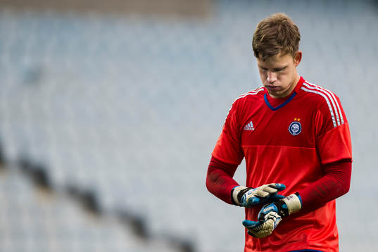 Helsingfors målvakt Thomas Dähne deppar