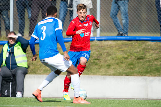 Helsingborgs Martin Christensen kör överstegs fint