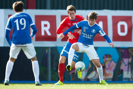 Helsingborgs Adam Eriksson och Trelleborgs Freddie Sramek