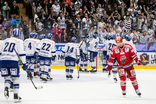 Leksands spelarna jublar