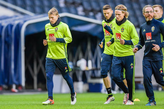 Oscar Lewicki, Marcus Berg och Oscar Hiljemark nder