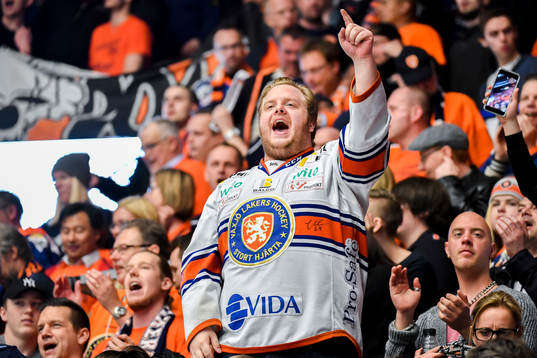 Växjös supportrar jublar