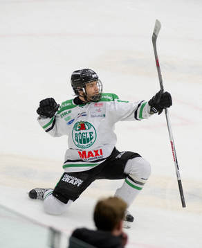 Rögles Timothy Liljegren jublar
