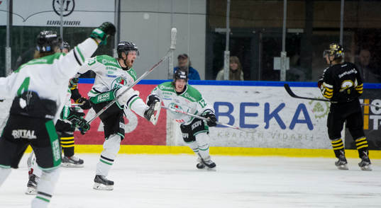 Rögles Simon Ryfors jublar