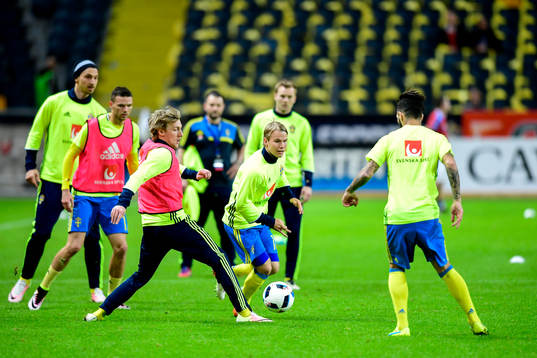 Sveriges Emil Forsberg och Oscar Lewicki
