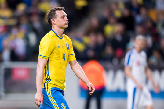 Sveriges Kim Källström deppar