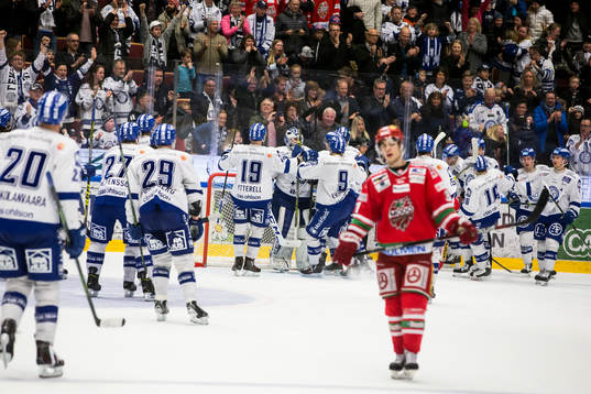Leksands spelarna jublar