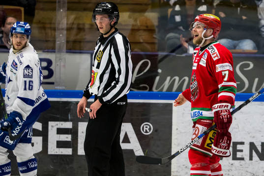 Leksands János Hári Modos Niklas Torp  i ishockeymatchen