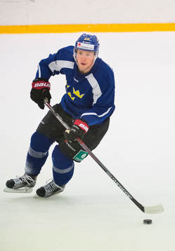 Erik Gustafsson (Kloten) vid en träning