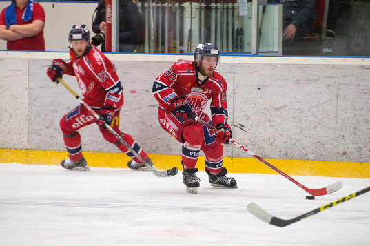 Västerviks Simon Mitman och Västerviks Emil Georgsson