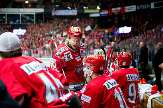 Modos Ludvig Nilsson jublar