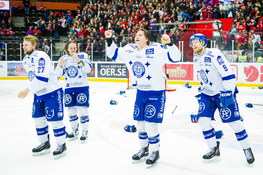 Leksands Viktor Mårtensson , Brock Montpetit ,Anton