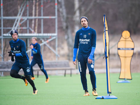 Djurgårdens Alexander Faltsetas och Mathias Ranégie