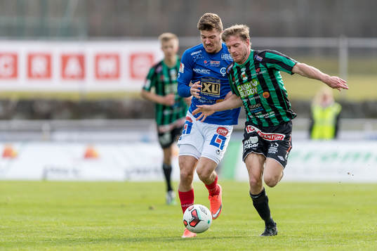 Åtvidabergs Shkodran Maholli och Varbergs Karl Söderström