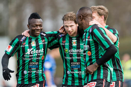 Varbergs spelare jublar