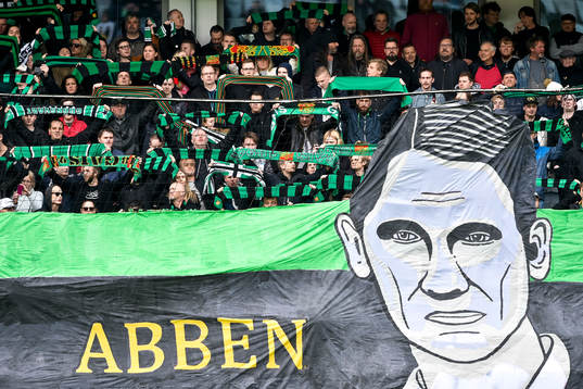 GAIS supportrar med tifo