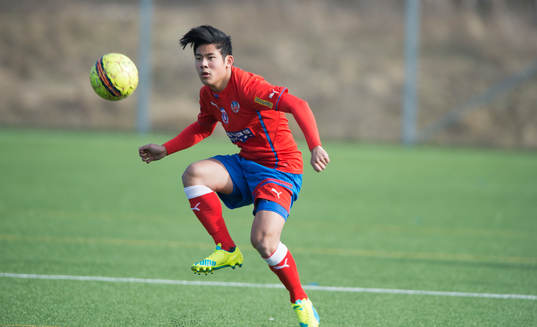 Elegant nedtagning av Helsingborgs-spelare i
