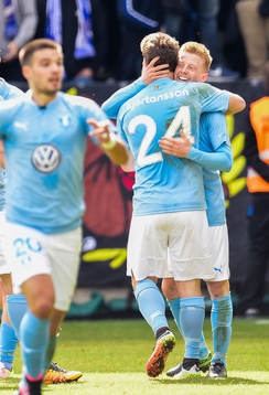 Malmö FFs  Vidar Örn Kjartansson och  Christiansen jublar
