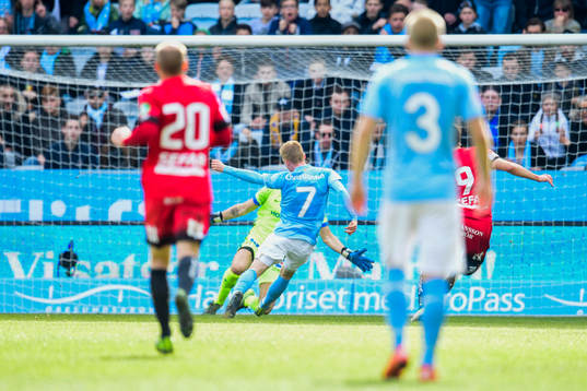 Malmö FFs Anders Christiansen kvitterar till 1-1