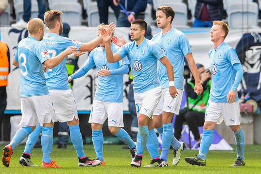 Malmö FFs spelare jublar