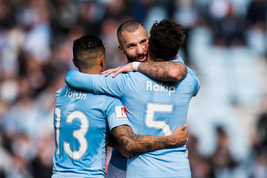 Malmö FFs Guillermo Molins kramar om Yoshimar Yotún och