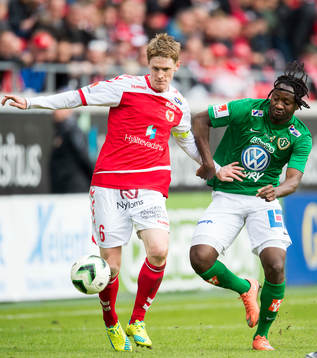 Kalmars Rasmus Elm och Jönköpings Moses Ogbu