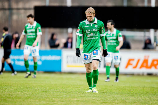 Ljungskiles Linus Tornblad deppar