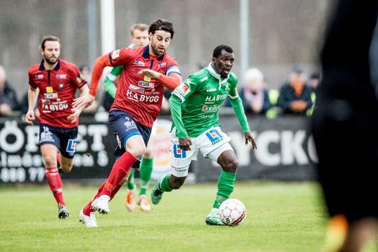 Ljungskiles Yussif Chibsah före Örgrytes George Mourad