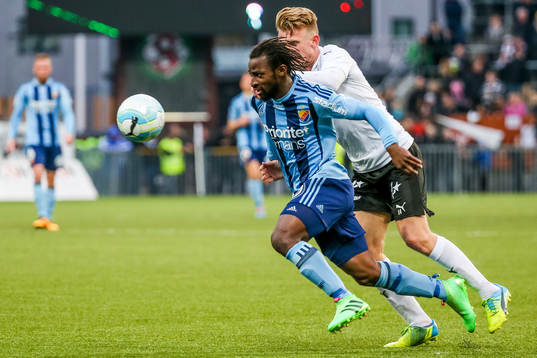 Djurgårdens Amadou Jawo och Örebros Michael Almebäck
