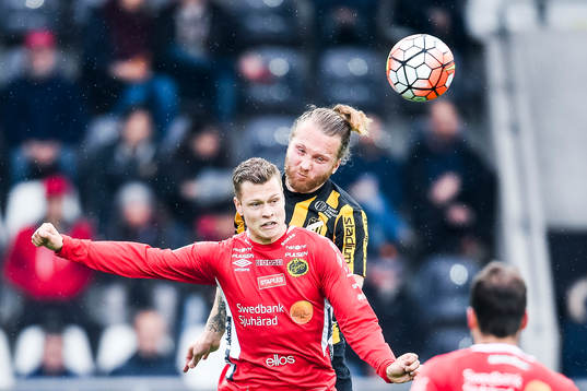 Elfsborgs Viktor Claesson och Häckens Emil Wahlström