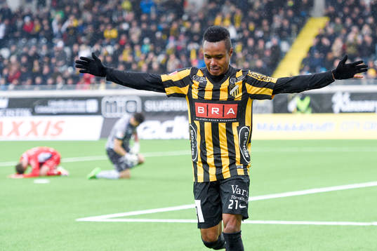 Häckens Nasiru Mohammed jublar