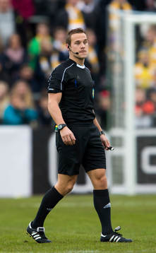 Domare Kristoffer Karlsson