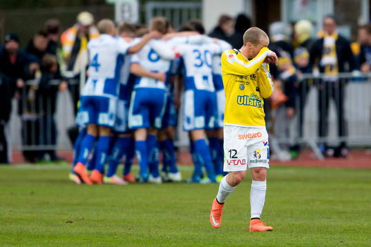 Falkenbergs Christoffer Carlsson deppar