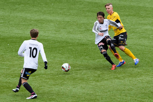 Motalas Adam Larsson och Elfsborgs Jacob Ejerblad
