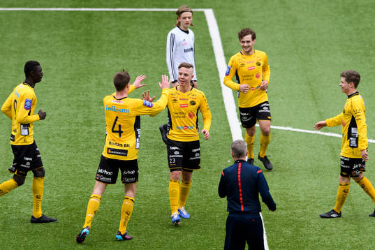 Elfsborgs Jacob Ejerblad jublar