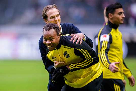 s Carlos Strandberg före fotbollsmatchen i Allsvenskan