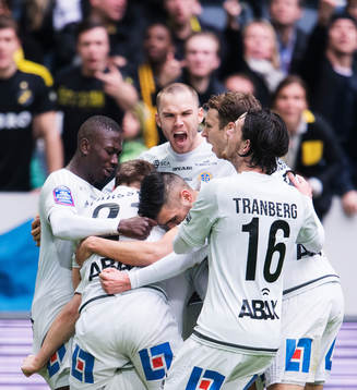 Sundsvalls spelare jublar