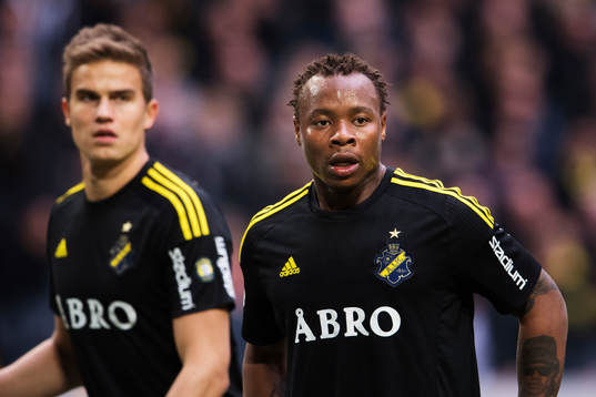 s Eero Markkanen och Carlos Strandberg