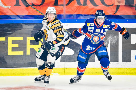 Skellefteås Anton Lindholm och Växjös Tuomas Kiiskinen