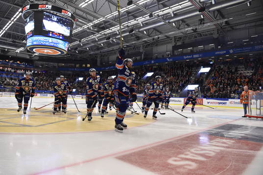Växjös spelare jublar