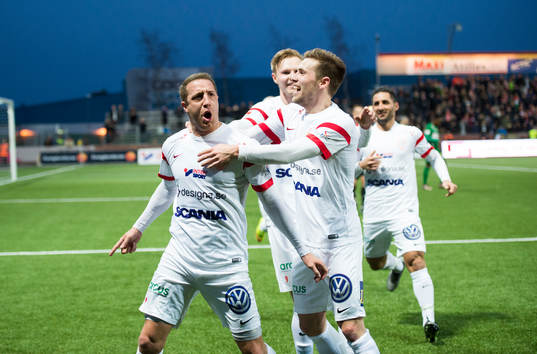 Bläddra bland fler bilder av Fotboll, Superettan, Assyriska - Dalkurd 