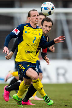 Ängelholms Sebastian Carlsen och Syrianskas Louay Chanko