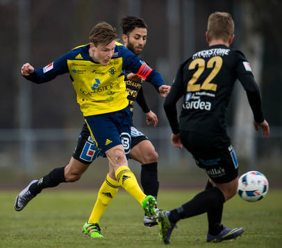 Ängelholms Marcus Bernholtz och Syrianskas Alexander Michel