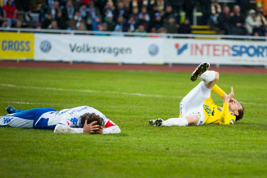 IFK Göteborgs Mattias Bjärsmyr och Falkenbergs Gustaf