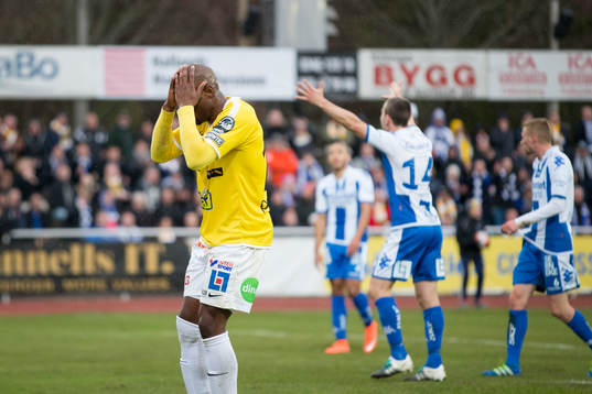 Falkenbergs Hakeem Araba deppar