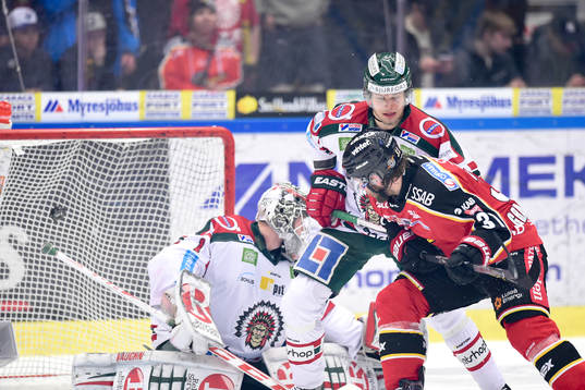 Luleås Jonathan Granström gör 1-0 bakom Frölundas