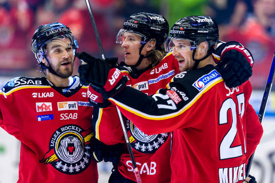 Luleås Craig Schira (v), Emil Sylvegård (m) och Brendan