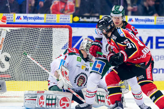 Luleås Jonathan Granström gör 1-0 bakom Frölundas
